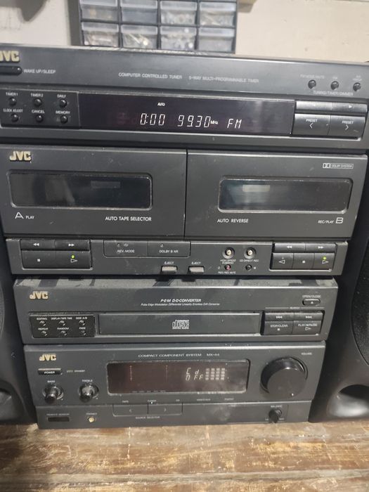 Wieża JVC radio,CD,kaseta