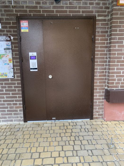 Двері вхідні Гарант БЦ