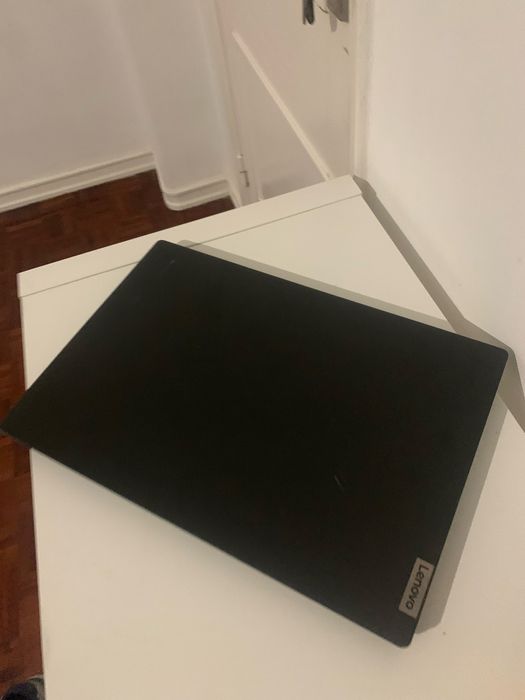 Lenovo Laptop – 8GB RAM – Windows 11 –