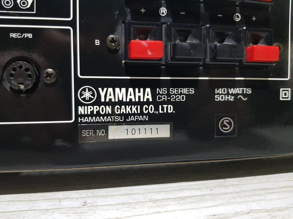 FM/AM Стерео ресивер/підсилювач Yamaha CR-220 Вт Japan з  Німеччини