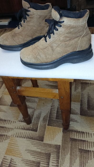 Ботинки 3 пары за 175 грн