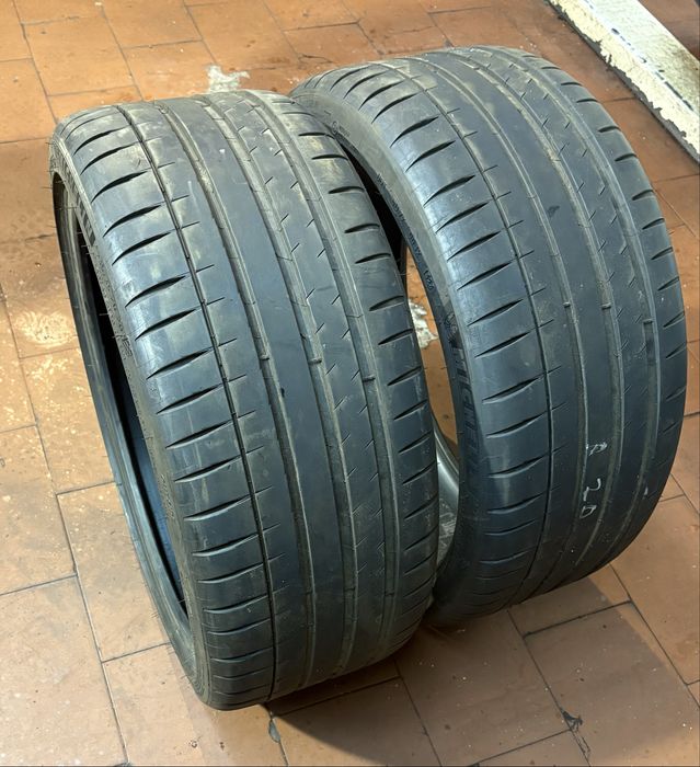 Pneus  Michelin 235/35/20
