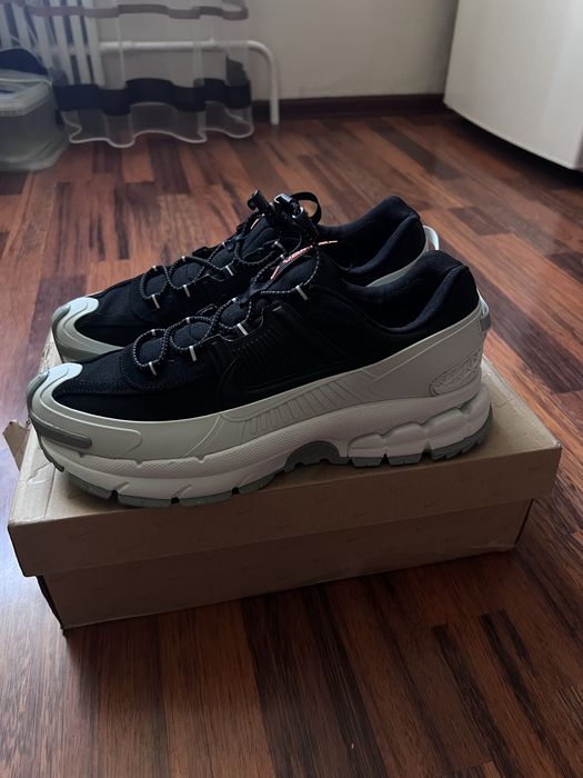 Кросівки Nike Zoom Vomero Roam