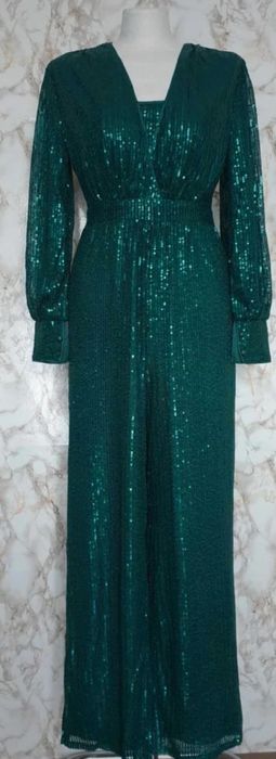 Szmaragdowy kombinezon cekiny