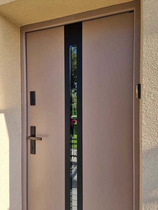 Drzwi WIKĘD OPTIMUM TERMO 76mm wzór 25 z montażem