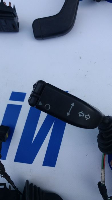 Перемикач поворотів двірників опель вектра астра зафіра меріва омега