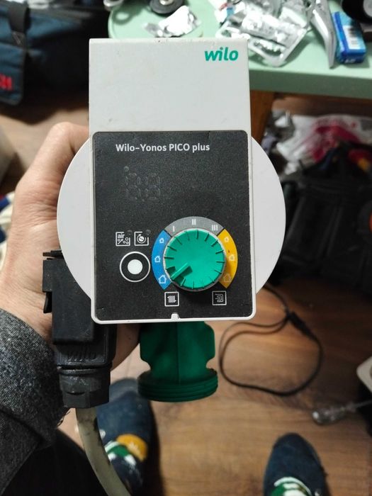 Циркуляційний насос Grundfos alfa 2