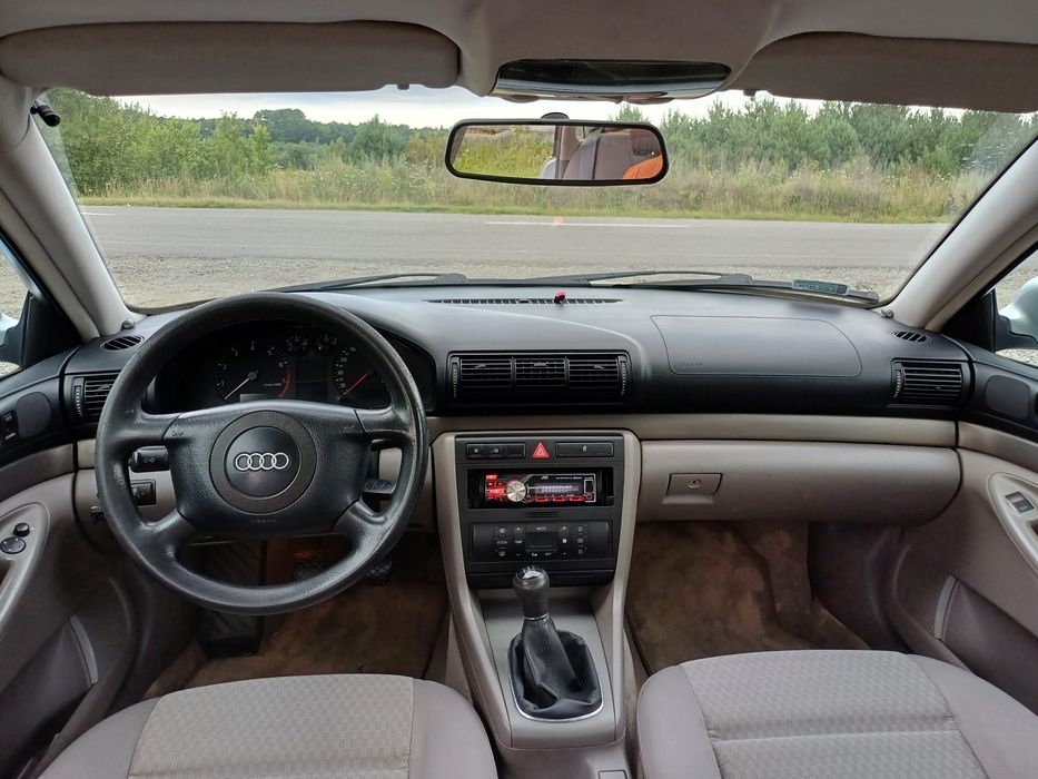 Audi a4 b5 2000р 1.6 газ бензин