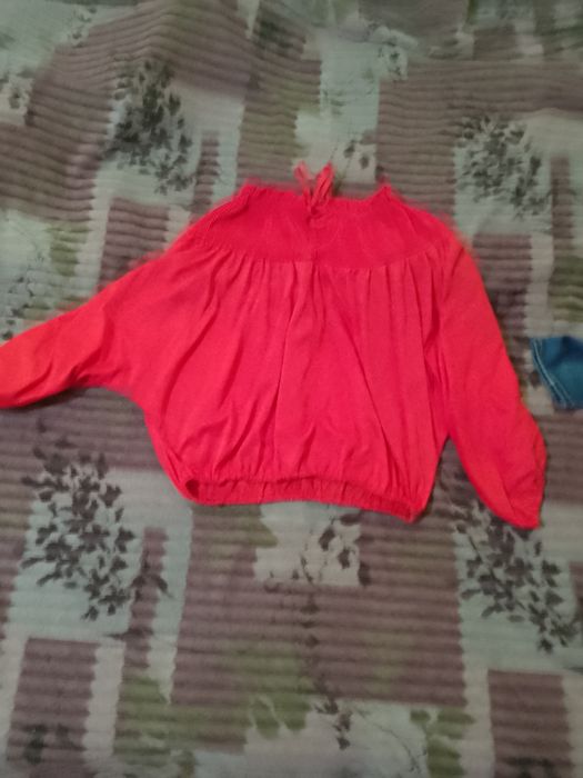 Блуза коротка червоного кольору