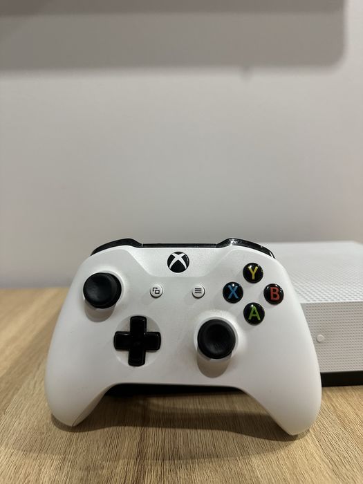 Xbox one s  1tb