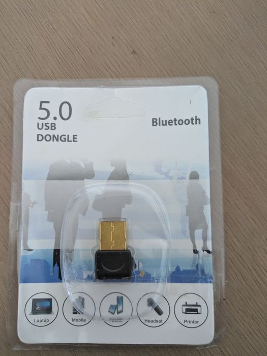 USB Bluetooth adapter dongle