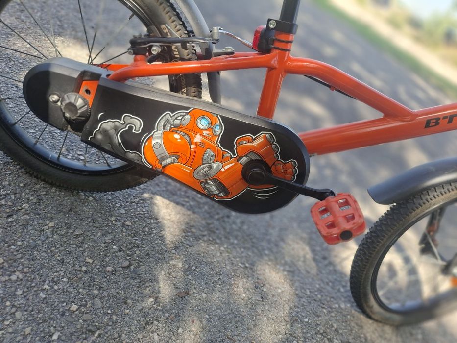 Bicicleta infantil B’TWIN roda 16” – Laranja – Bom estado