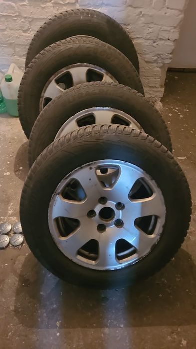 Komplet opon zimowych Goodyear ultragrip