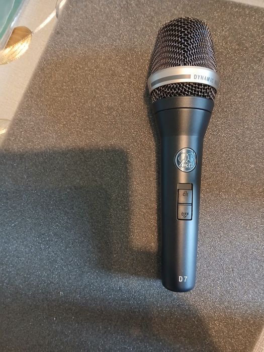 Microfone AKG  D-7S