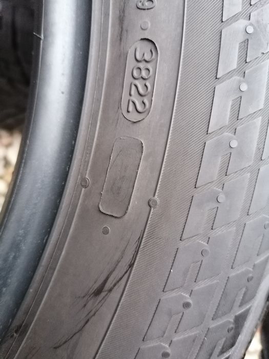 235/55/17 Nokian zimowe