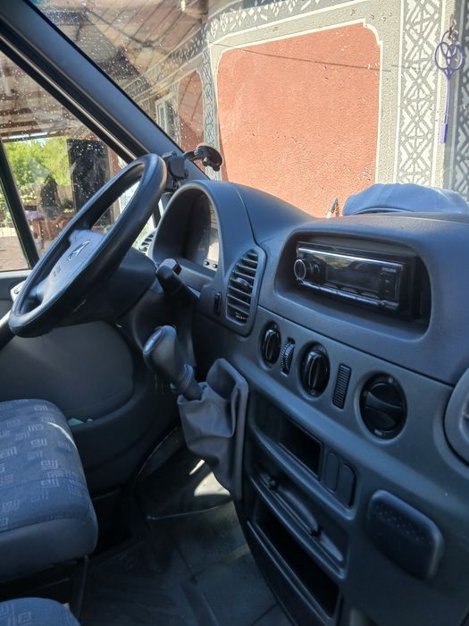автомобіль мерседес спрінтер 416