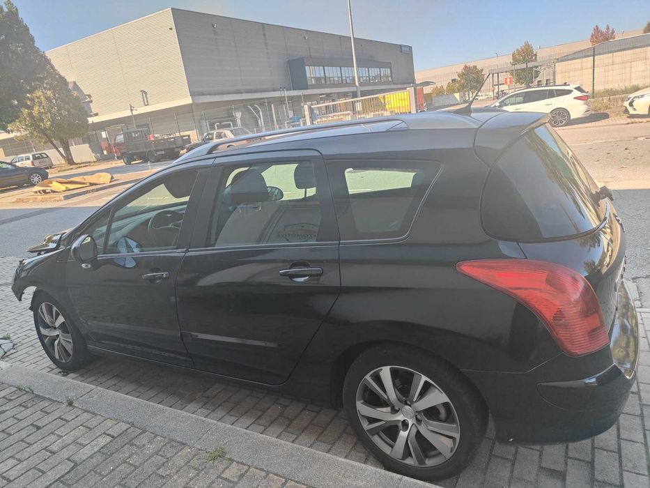 Peugeot 308 SW 2009 — Para Peças / Restauro (Motor Pega + Airbags Intactos)