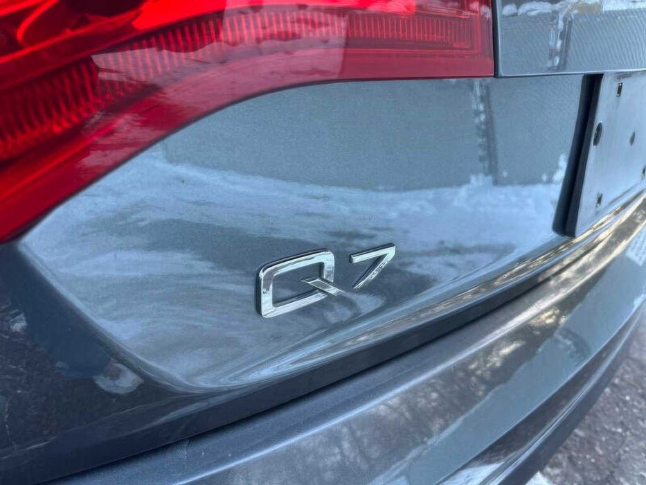 Audi Q7 quattro Premium Plus      2015