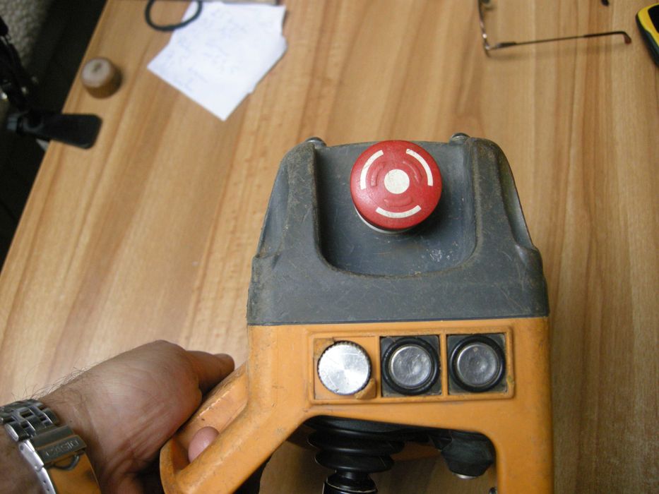 Pilot zdalnego sterowania LIEBHERR