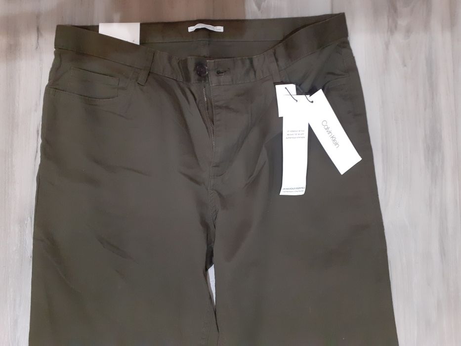 "Calvin Klein", spodnie męskie z USA, rozm. 34Wx32L