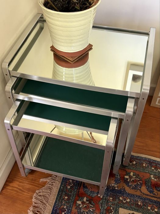 3 Mesas em alumínio e espelho Vintage