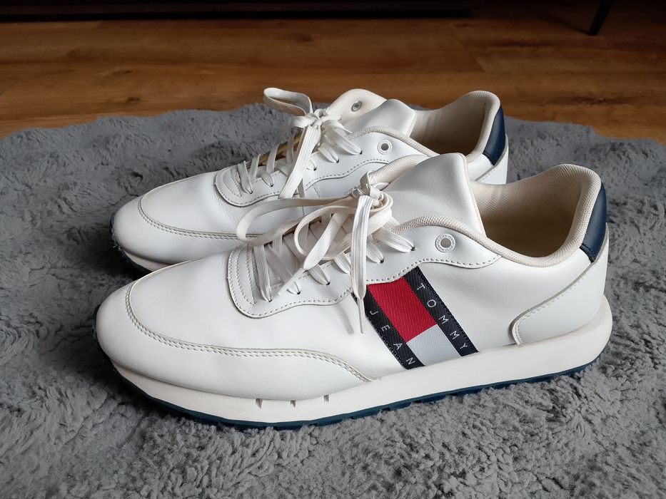 Białe sneakersy Tommy Hilfiger Leather Runner ESS 46