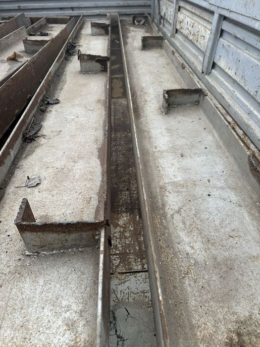 Продам балку 300 мм б/у