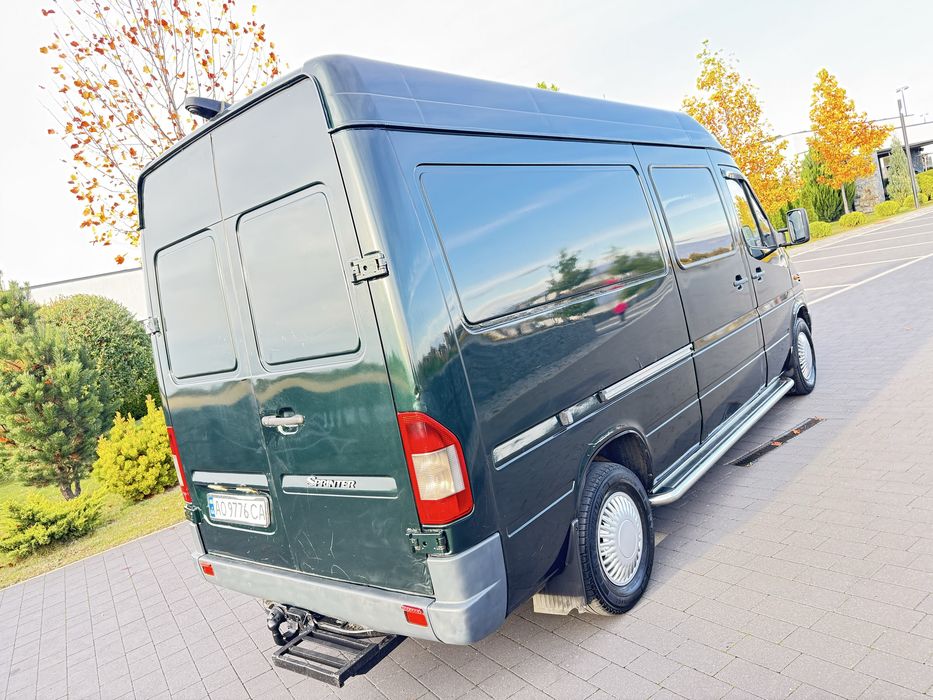 Mercedes-Benz Sprinter 2000