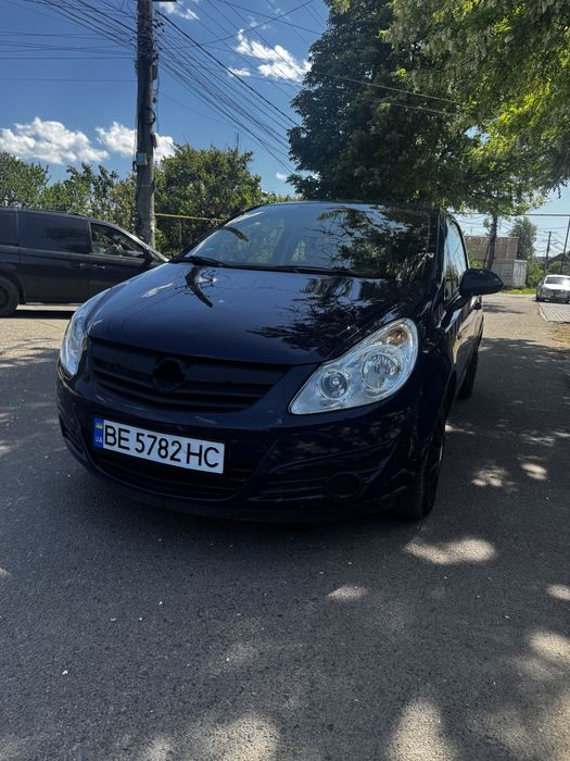 Продам Opel Corsa 2009 год 1л Бензин Механика-5ст