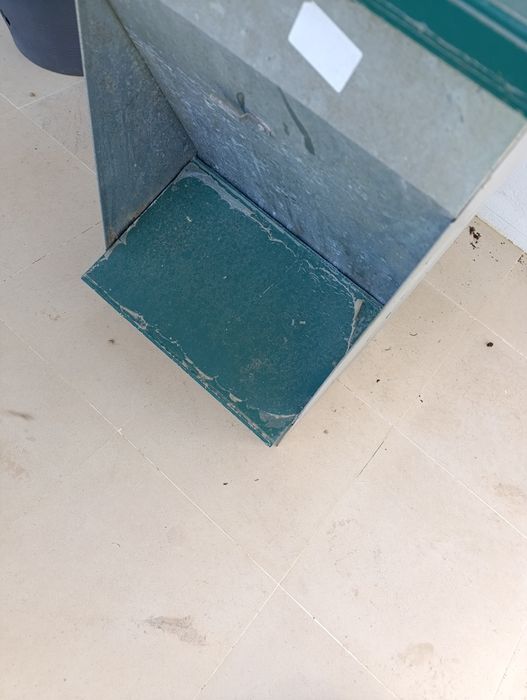 Dispensador automático de ração para cães