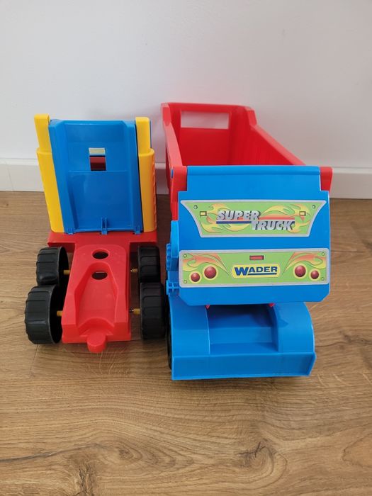 Duża Wywrotka WADER Magic Truck Ciężarówka Auto 79 cm 36309