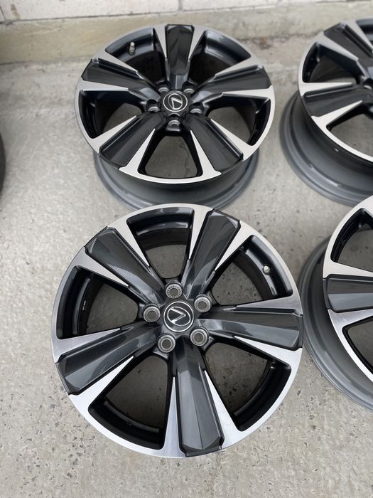 Диски Lexus Toyota R18 114,3/5