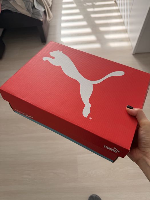 Кросівки  PUMA Amplifier