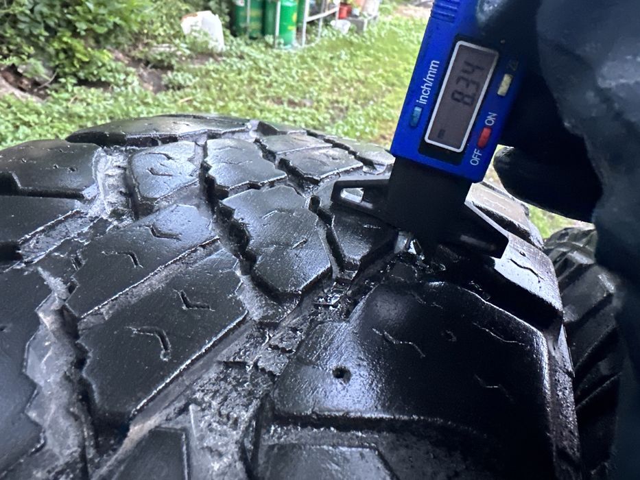 Шини болото 265/75 R16 резига на джип Р16