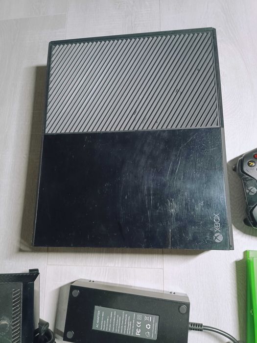 Приставка Xbox One / Консоль Xbox One