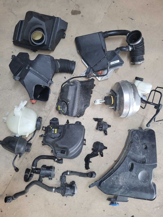 Bmw G01 G05 G30 бачок омивача розширювальний корпус фильтра патрубок