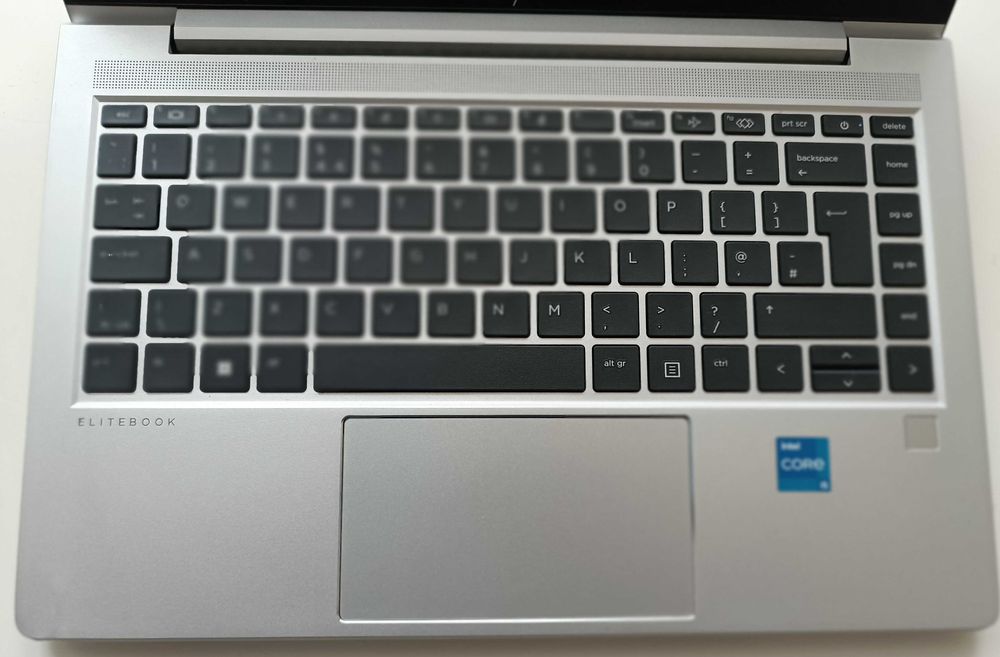 laptop         HP 640 G9     12 gener. premium z serii EliteBook,