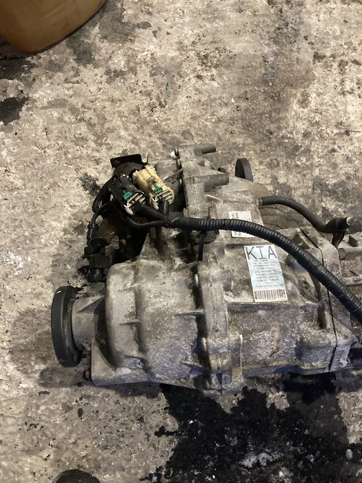 Раздаточная коробка 47300-4c211 44-24-000-015 kia sorento 1