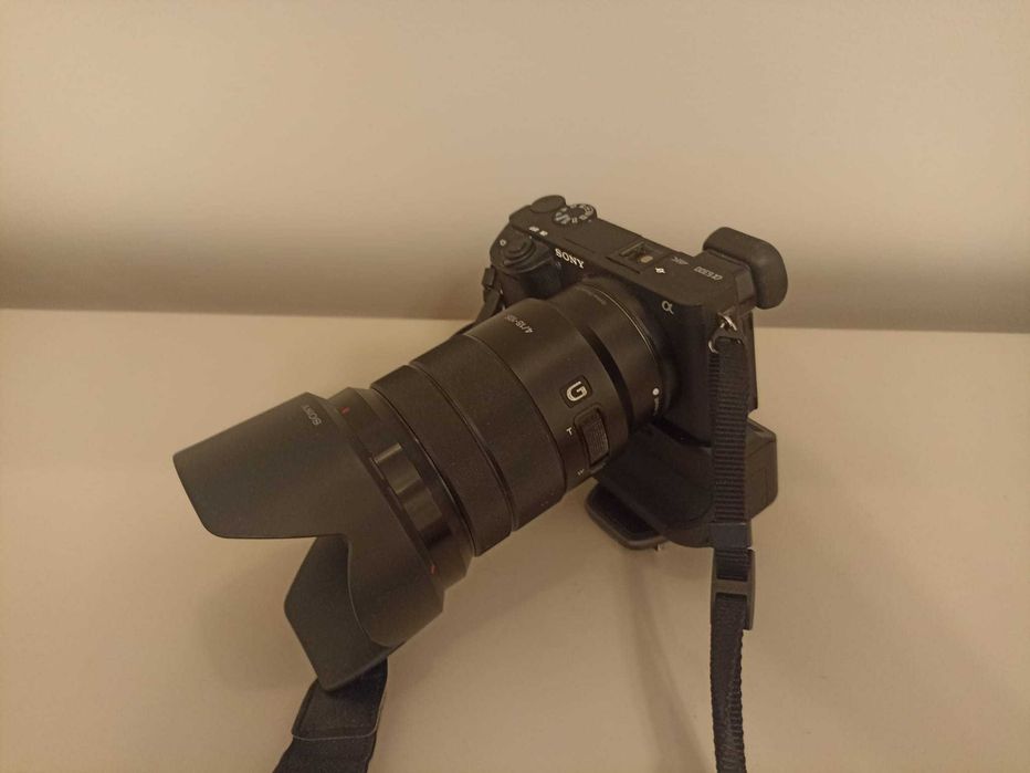 Obiektyw Sony E 18-105 F4 Power Zoom