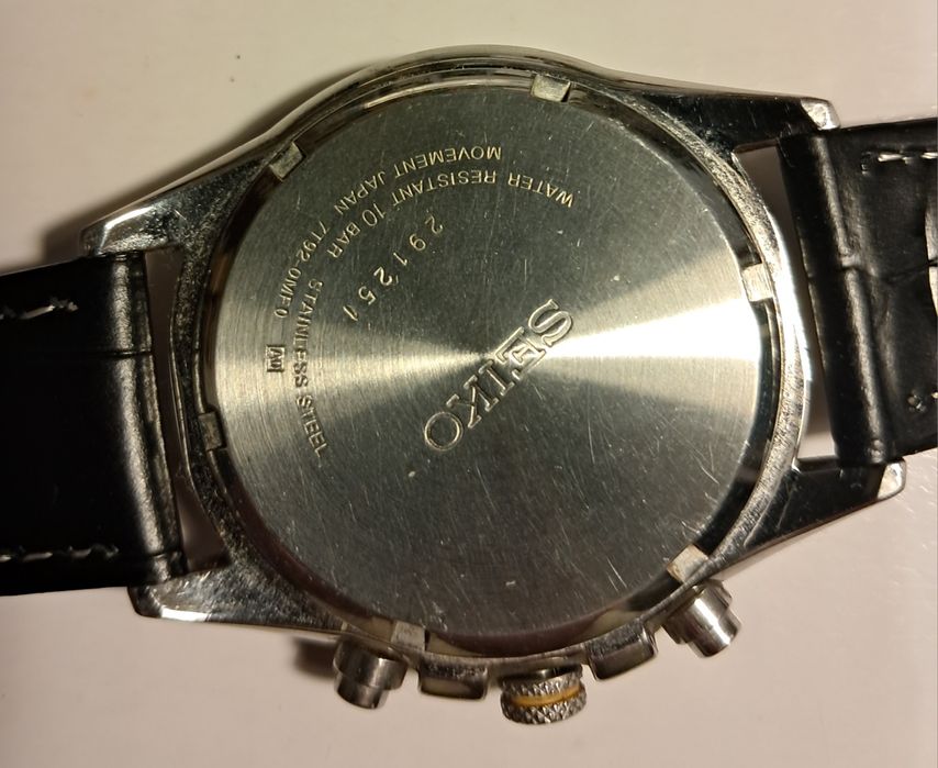 Relógio Seiko Conógrafo,  Calibre 7T92 e Seiko Kinetic.