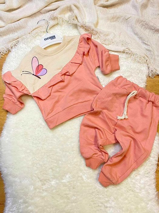 Dres niemowlęcy motyl 68/74