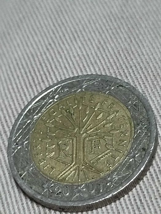 venda de moedas raras de 2€vendo por 500,00