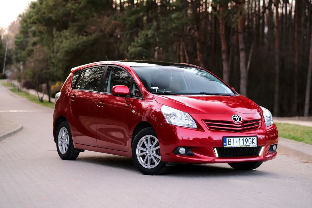 Toyota Verso Panorama • Nowe opony Pirelli • Świeży serwis
