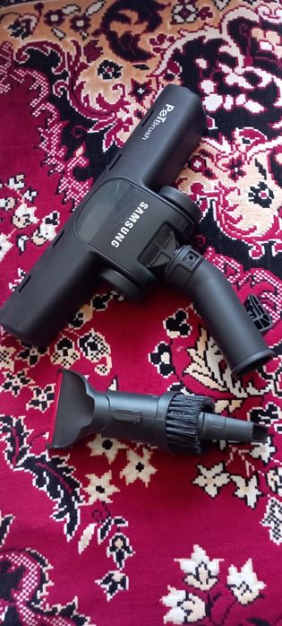 Щітка до пилососа