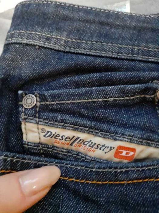 Męskie jeansy Diesel