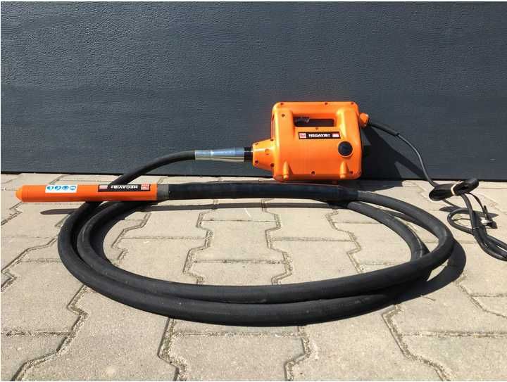 Wibrator buława pogrążalny zagęszczania betonu ALTRAD MEGAVIB używany