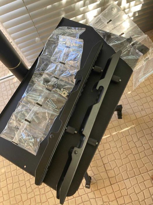 Suporte TV (como novo)