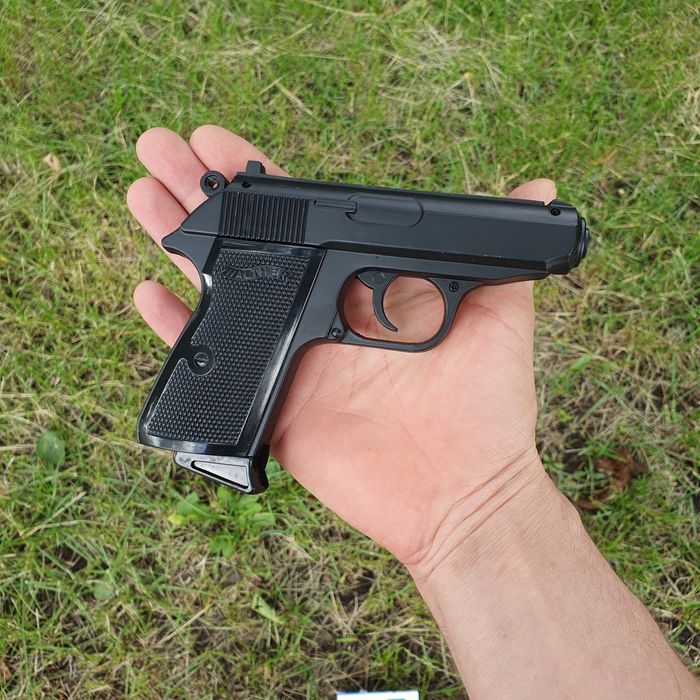 Пистолет Зажигалка Сувенирная "Walther"