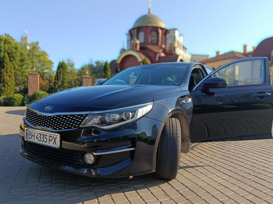 Авто KIA K5 2016 газ