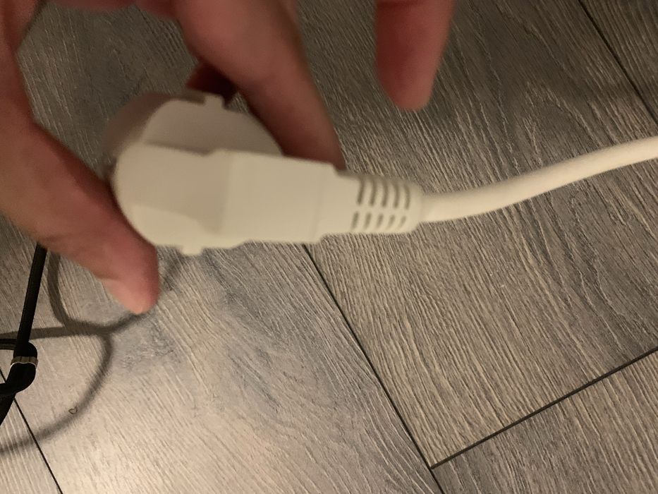 Radiador Elétrico Em Alumínio De Parede Celerad Sannover 1500 W